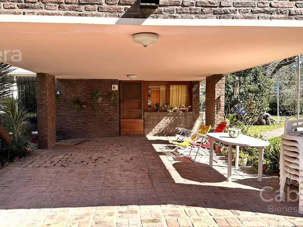 Venta de casa 4 Dormitorios en Barrio San Juan, Berazategui. - Foto 13