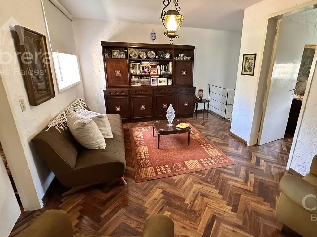 Venta de casa 4 Dormitorios en Barrio San Juan, Berazategui. - Foto 30