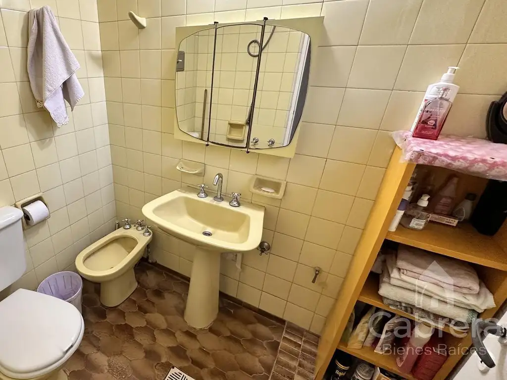 Venta de casa 4 Dormitorios en Barrio San Juan, Berazategui. - Foto 26