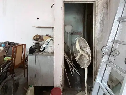 José Evaristo Uriburu 200