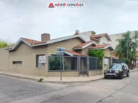 villa sarmiento chalet en planta cuatro ambientes zona ward