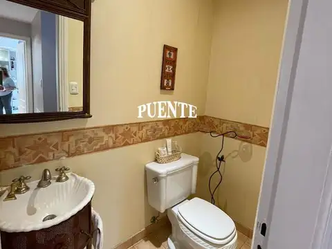 Casa en Venta al Este