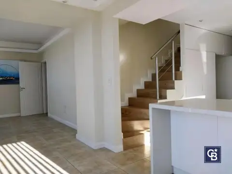 Departamento en Venta con 2 cocheras