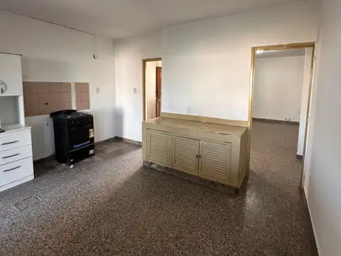 Casa en Alquiler con 1 cochera