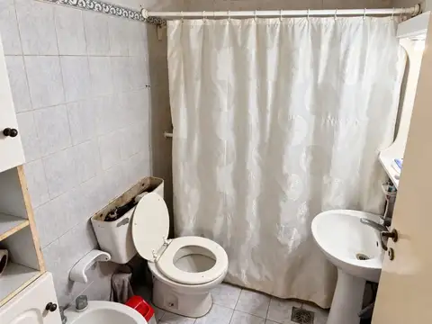 Depto Tipo Casa en Venta 60 años