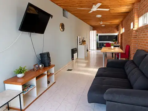 Depto Tipo Casa en Venta de 4 ambientes