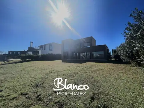 Casa  en Venta en El Cantón, Escobar, G.B.A. Zona Norte