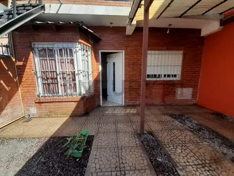VENTA CASA 3 AMBIENTES, José C Paz - APTO CREDITO