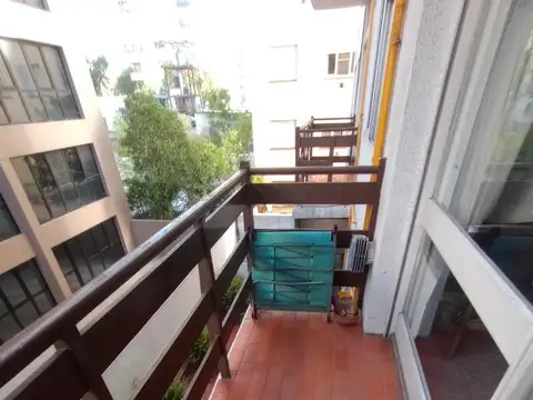 Departamento 2 ambientes lateral