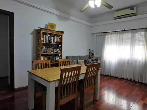 VENTA DEPARTAMENTO 3 AMBIENTES COLEGIALES