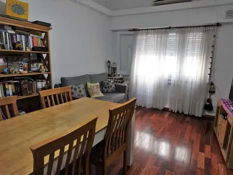 VENTA DEPARTAMENTO 3 AMBIENTES COLEGIALES