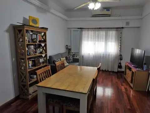 Depto Tipo Casa en Venta 51 años