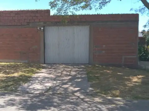 VENTA LOTE CERRADO POSIBLE INVERSIÓN EL MARTILLO