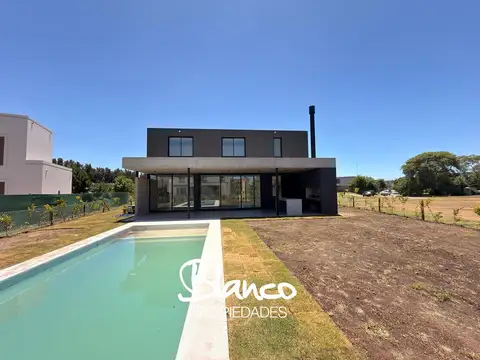 Pilará - La Calesa 100