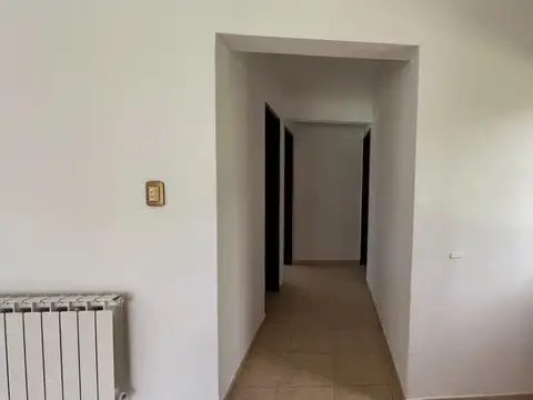 Casa en Alquiler al Oeste