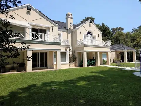 CASA EN VENTA EN SAN DIEGO