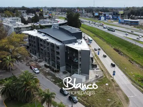 Oficina en Alquiler en Pilar, USD 2.900