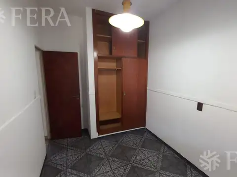 Depto Tipo Casa en Alquiler en Wilde, $ 900.000