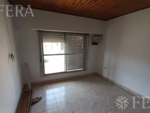 Depto Tipo Casa en Alquiler de 3 ambientes