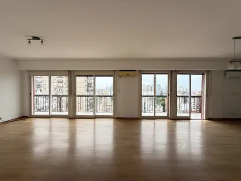 Departamento en Alquiler de 4 ambientes