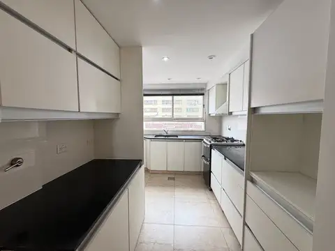 Departamento 4 ambientes con 4 baños