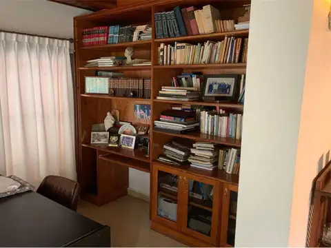 VENTA - Casa 5 dormitorios, sobre la barranca -  Arroyo Seco.