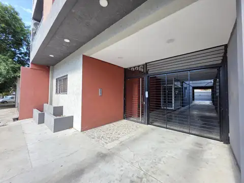 Departamento dos ambientes - Con Cochera - Venta - Chilavert - Frente.