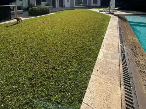 Casa en Venta de 5 dormitorios