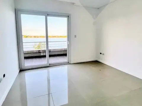 Departamento en Venta con 2 cocheras