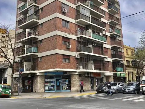 ALQUILER 3 AMBIENTES CON BALCON TERRAZA