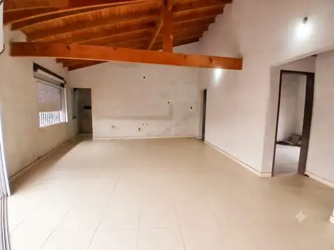 Casa en Venta en Gregorio de Laferrere, USD 380.000