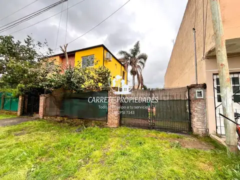 Dúplex en venta 3 ambientes. Cochera. Pilar 100