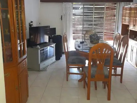 Casa en Venta en San Lorenzo, USD 230.000