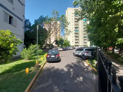 Avellaneda 2400, Piso 1°