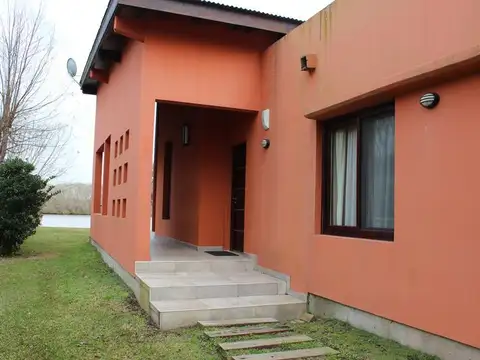 Casa en Venta al Noreste