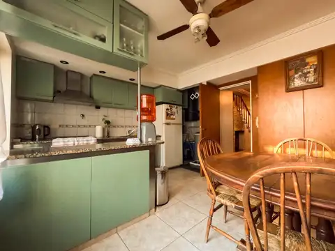 Depto Tipo Casa en Venta de 4 ambientes