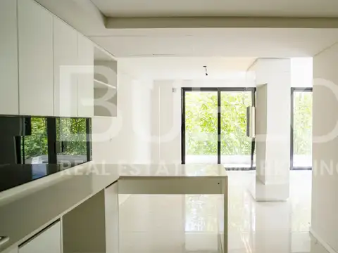 Departamento en venta c/ cochera en Palermo Chico