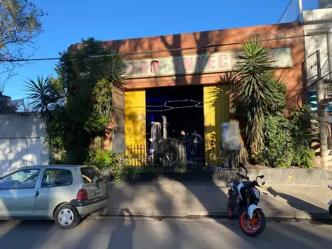Local en Venta 25 años