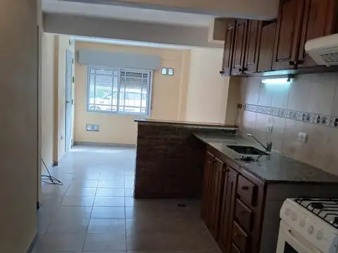 Departamento en Alquiler en Centro, $ 800.000