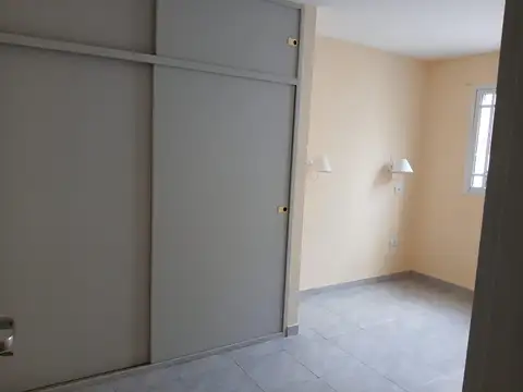 Departamento en Alquiler en Centro, $ 800.000