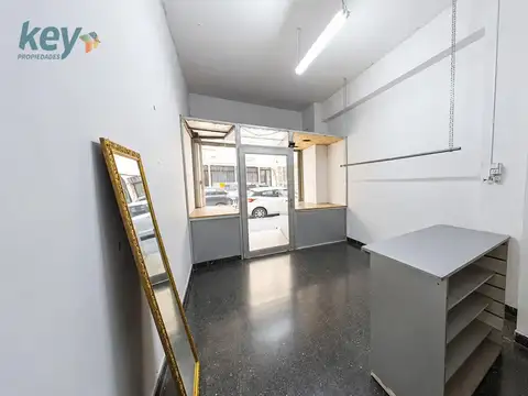 Local en Venta 40 años