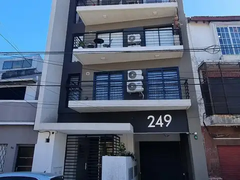 GENERAL LAVALLE al 200