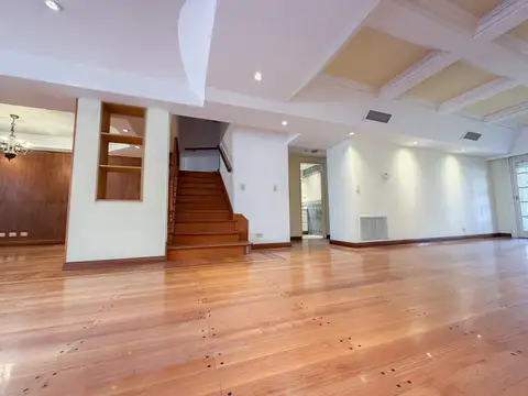 Casa en Alquiler al Norte