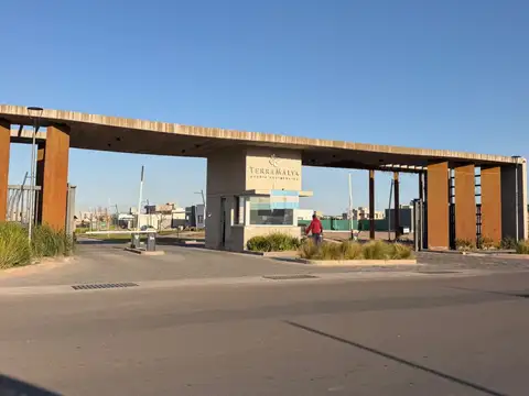 Venta de lote en barrio privado terra malva