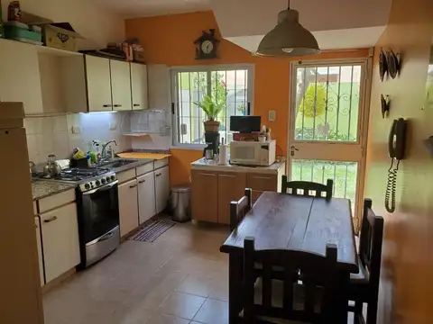 Depto Tipo Casa en Venta 10 años