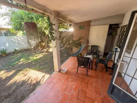 Depto Tipo Casa en Venta con 2 cocheras