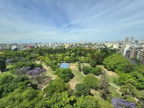 Depto en venta 4 amb con gran terraza, quincho, parrilla y cochera en Plaza Irlanda