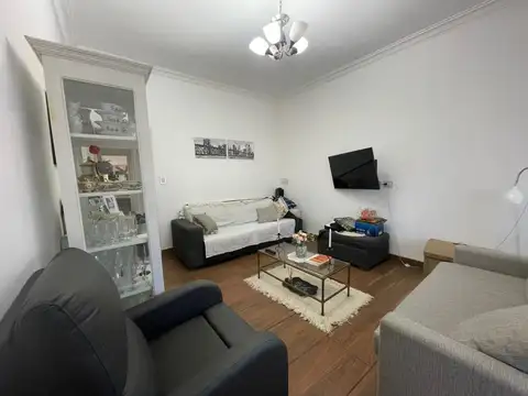 Casa en Venta en Olivos, USD 275.000