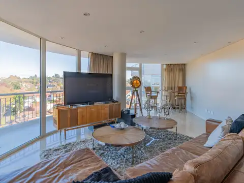 Departamento en Alquiler de 3 dormitorios