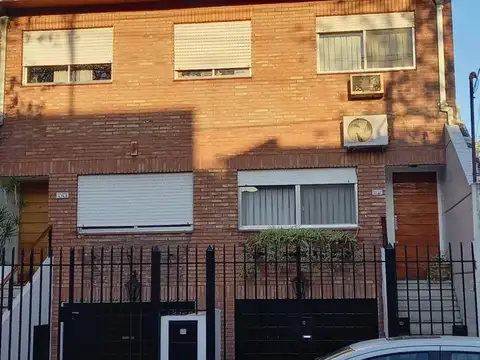 DUPLEX EN EXCELENTE ESTADO C/ GARAJE "DIGNO DE VER"